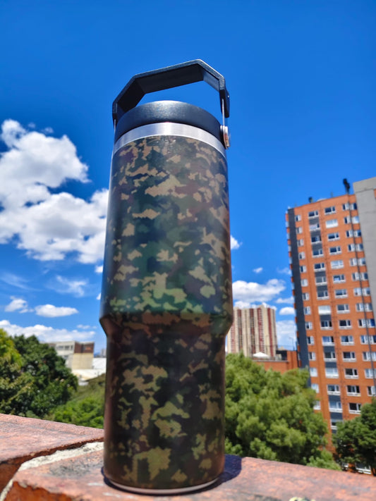 Botella térmica pixelada